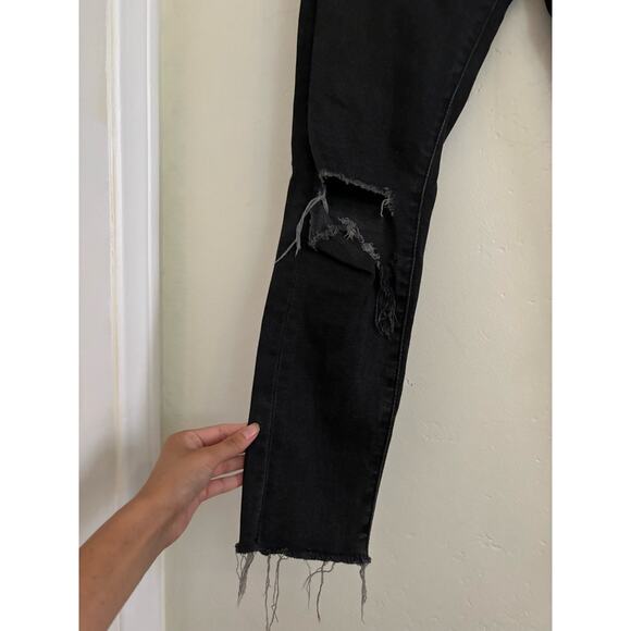 BDG Urban Outfitter Jeans Women's 26 Crop Twig High Rise Black Cut Out Raw Hem - Picture 4 of 10